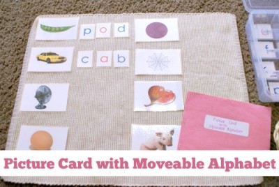 Picture Card with Moveable Alphabet